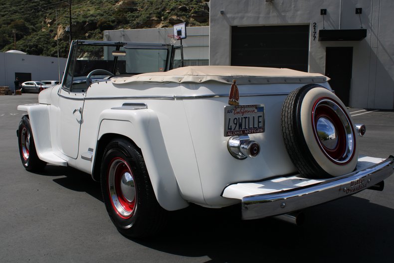 1949 Willys Jeepster 6