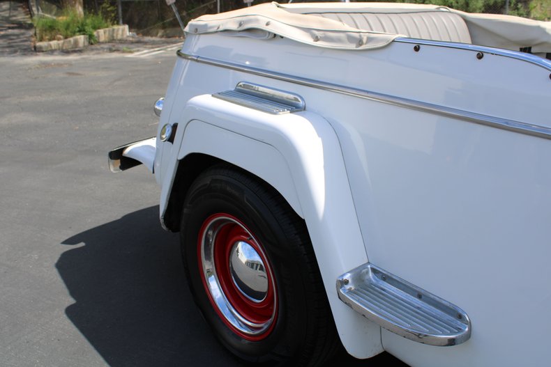 1949 Willys Jeepster 35