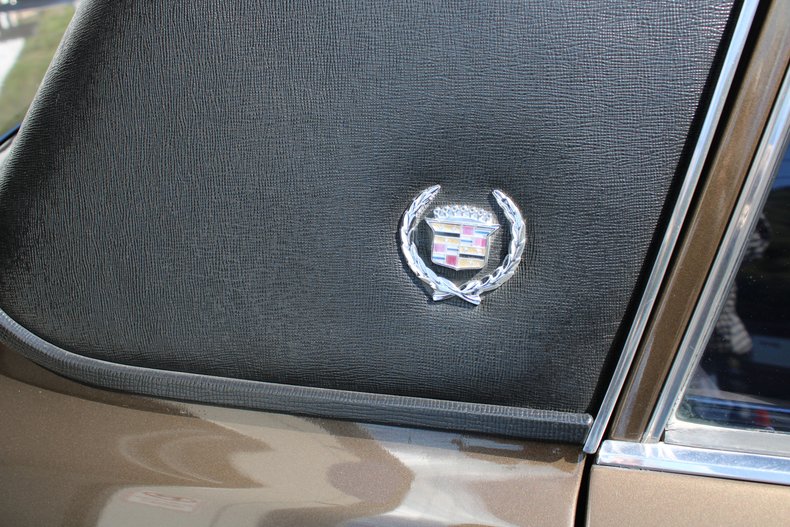 1976 Cadillac Seville 19