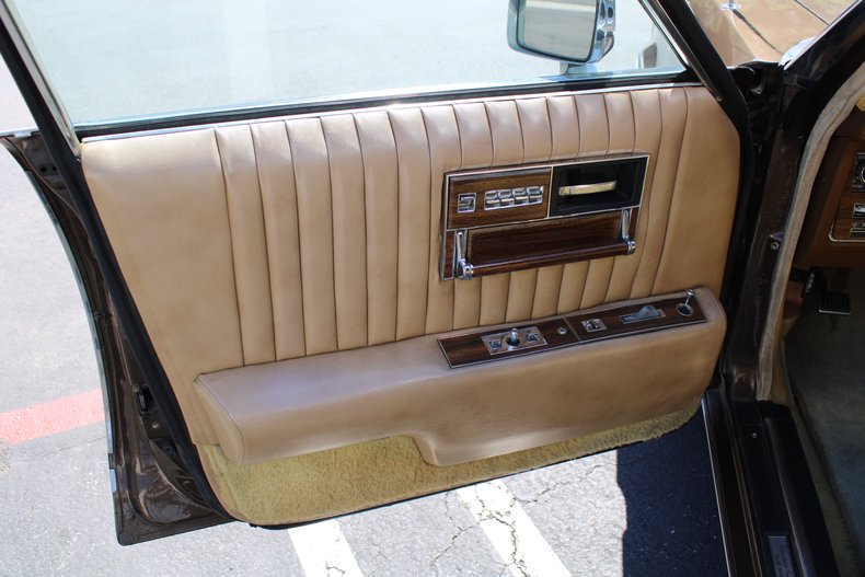 1976 Cadillac Seville 40