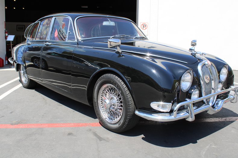1965 Jaguar Mark II 11