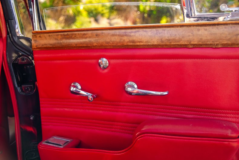 1965 Jaguar Mark II 64