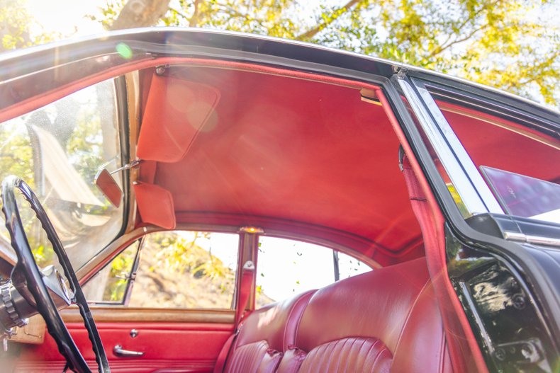 1965 Jaguar Mark II 98