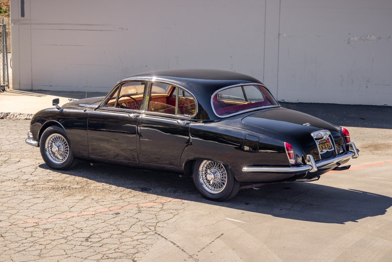 1965 Jaguar Mark II 14