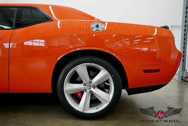 2008 Dodge Challenger 15
