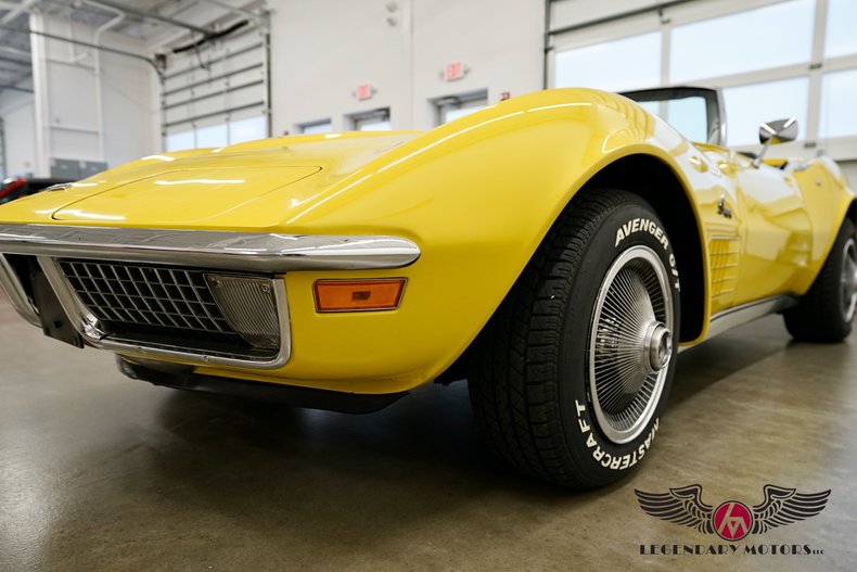 1971 Chevrolet Corvette 11