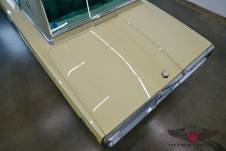 1966 Ford Thunderbird 28