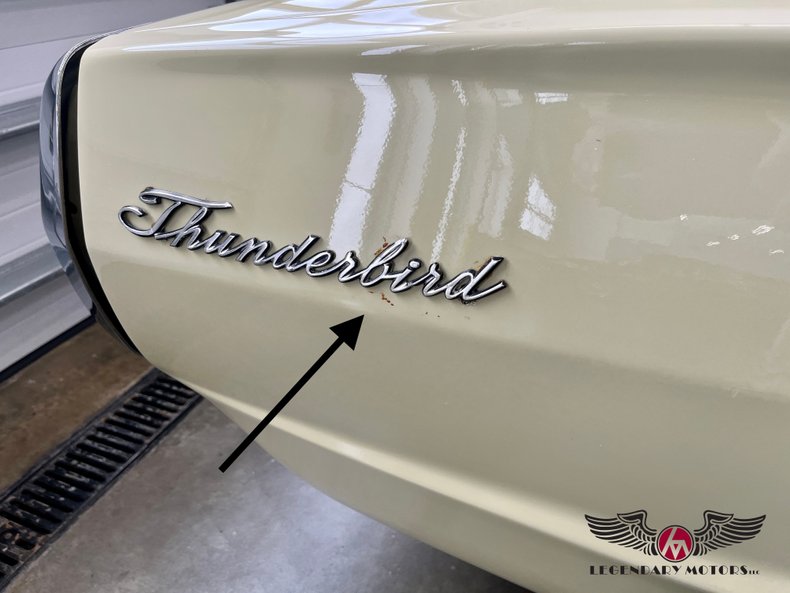1966 Ford Thunderbird 115