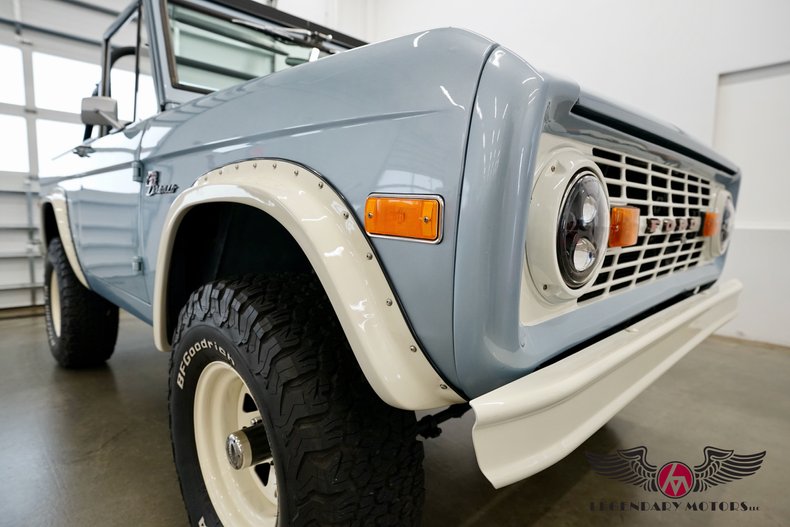 1970 Ford Bronco 23