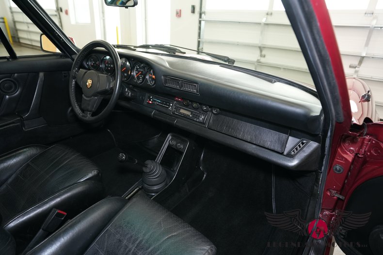 1981 Porsche 911SC 25