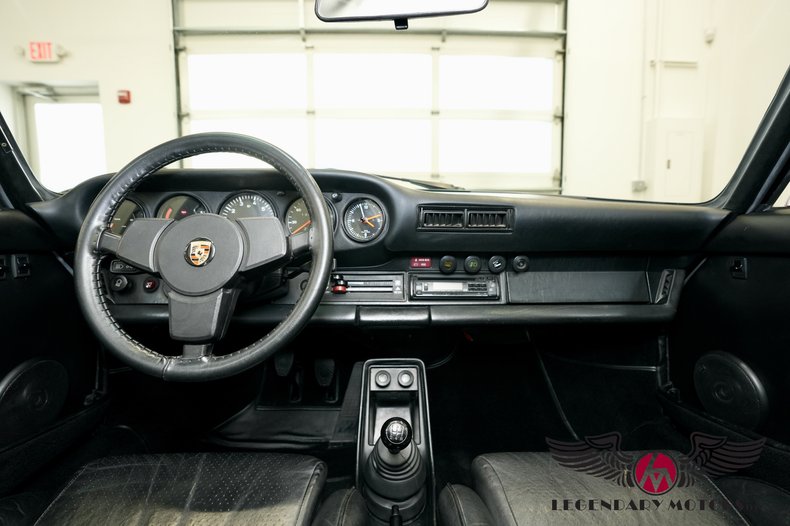 1981 Porsche 911SC 37