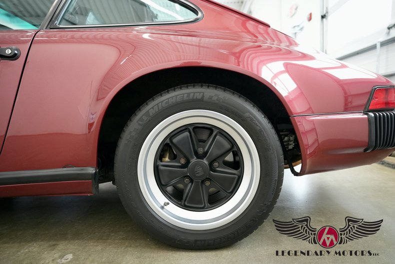 1981 Porsche 911SC 63
