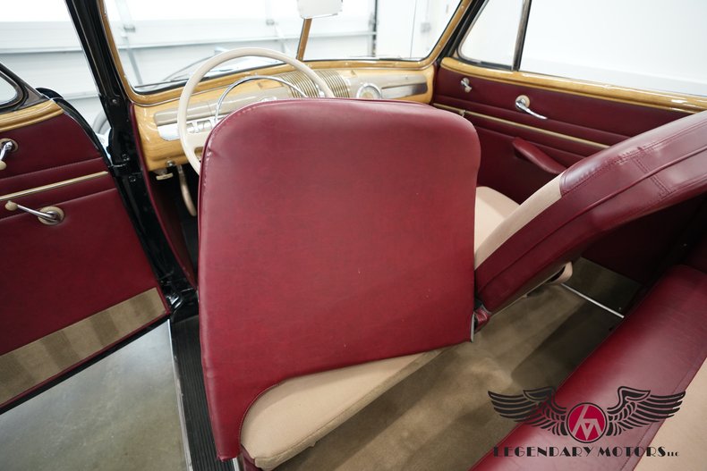 1948 Ford Super Deluxe Convertible 36