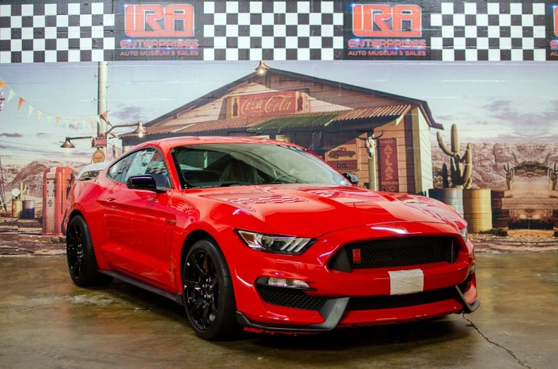 2016 Ford Shelby GT350R 1