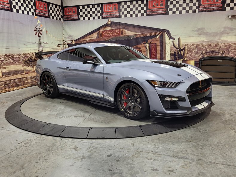 2022 Ford Mustang 1