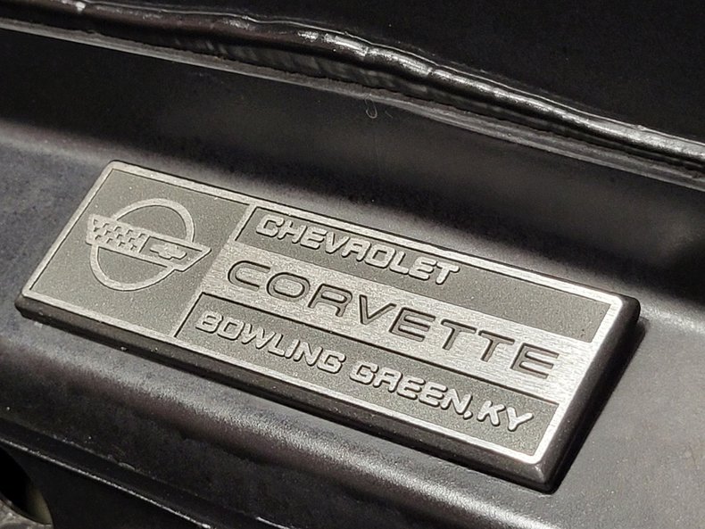 1990 Chevrolet Corvette ZR1 24