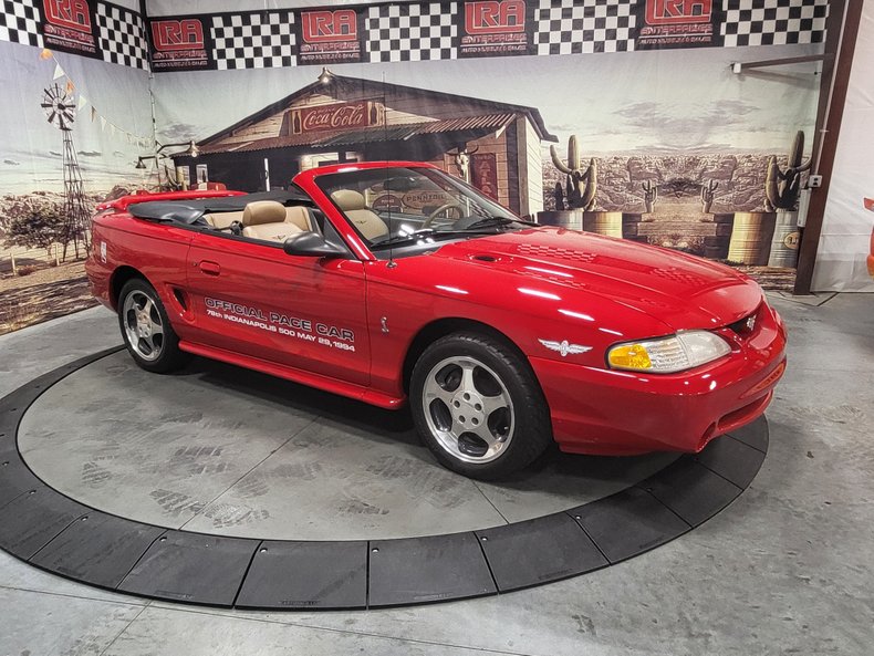 1994 Ford Mustang 1