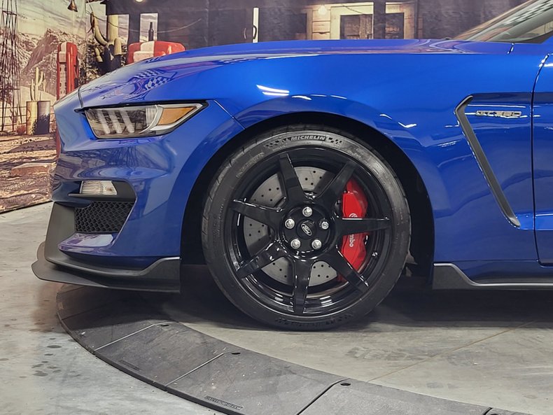 2018 Ford Shelby GT350R 5