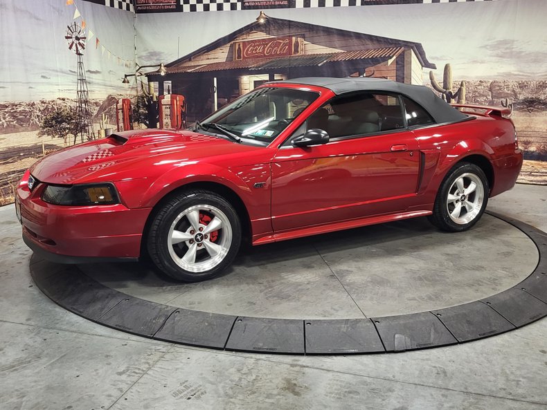 2003 Ford Mustang GT Convertible 2