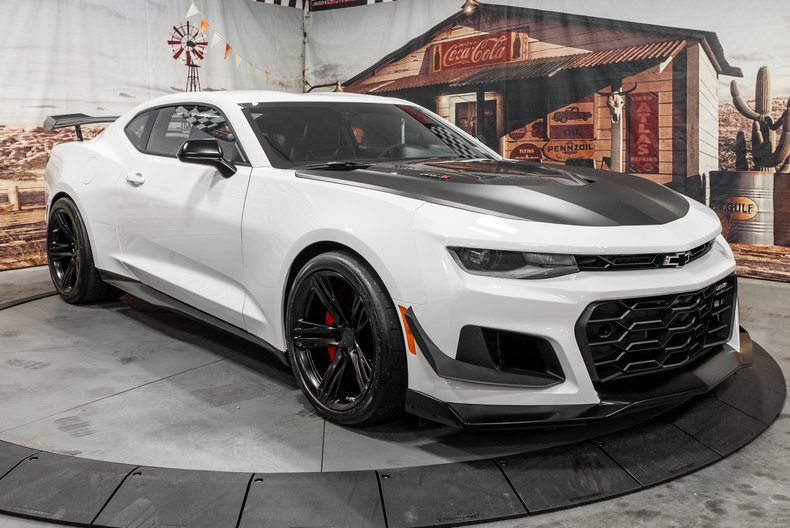 2024 Chevrolet Camaro | American Muscle CarZ