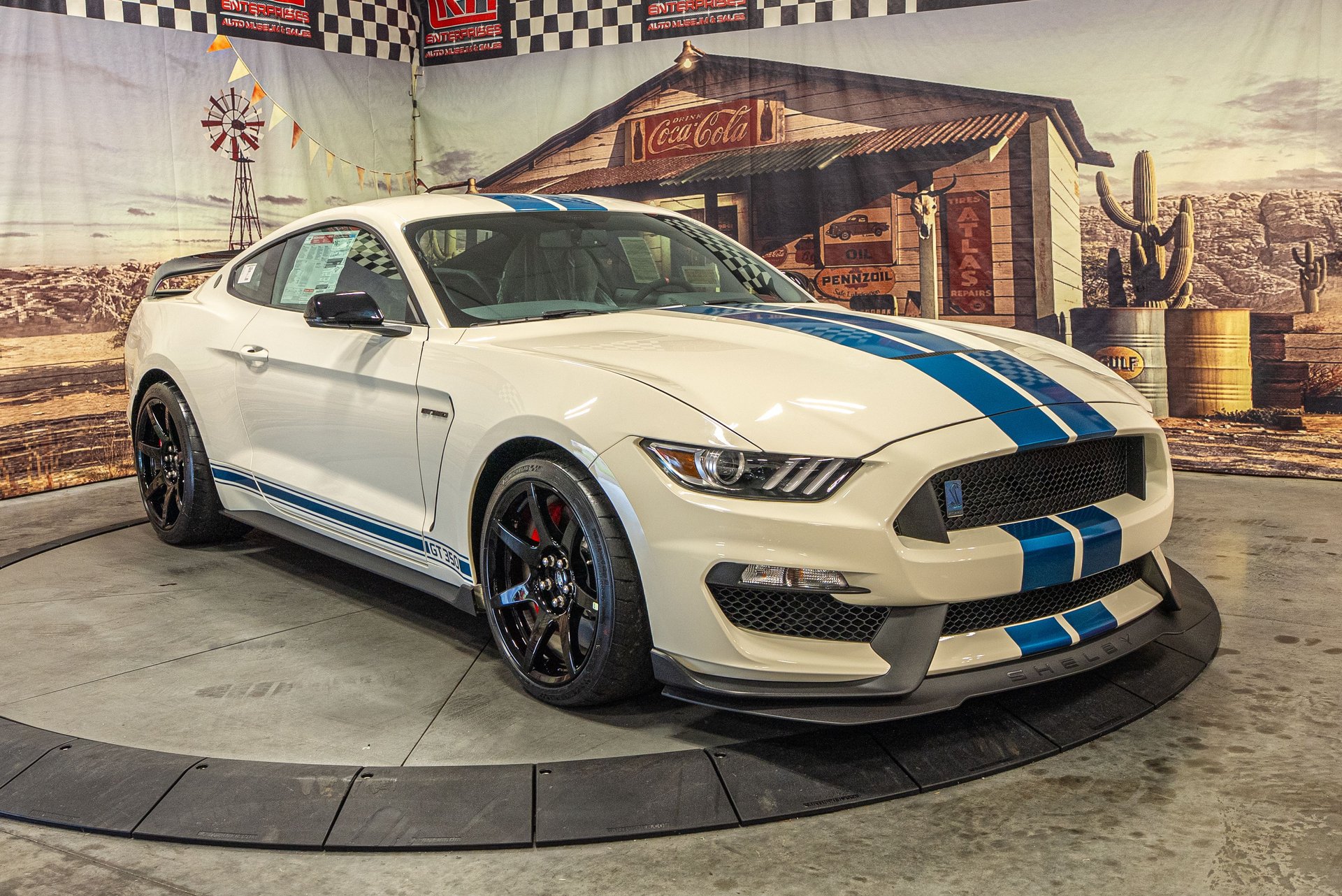 2020 ford shelby gt350r heritage 17 miles