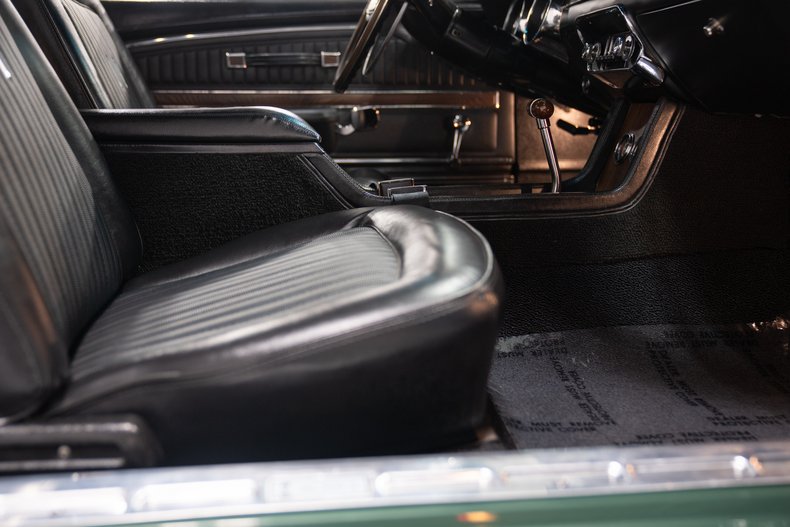 1968 Ford SHELBY GT500 FASTBACK 31