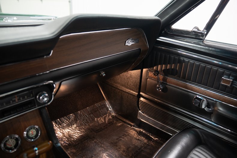 1968 Ford SHELBY GT500 FASTBACK 29