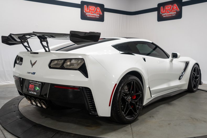 2019 Chevrolet Corvette ZR1 11