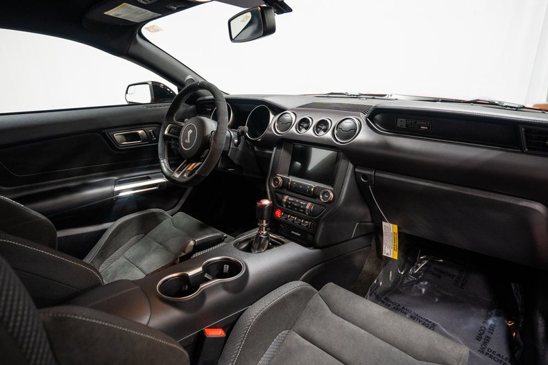 2017 Ford Shelby GT350 22