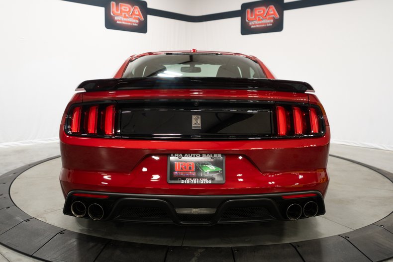 2017 Ford Shelby GT350 4