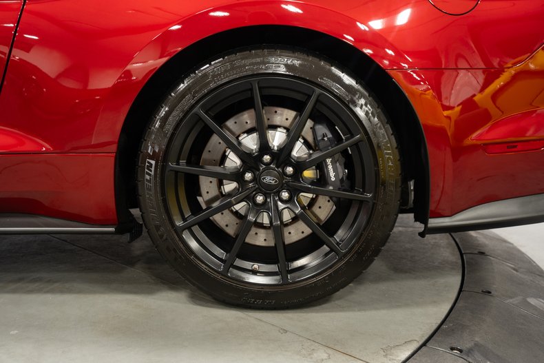 2017 Ford Shelby GT350 6
