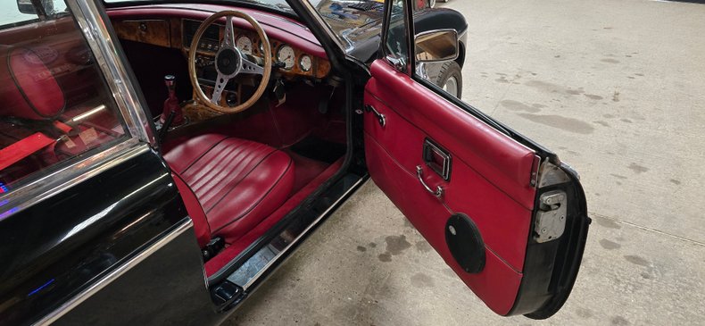 For Sale 1978 MG B - GT