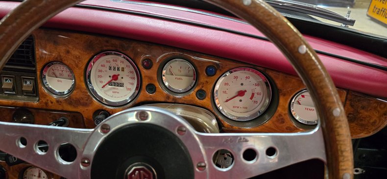 For Sale 1978 MG B - GT