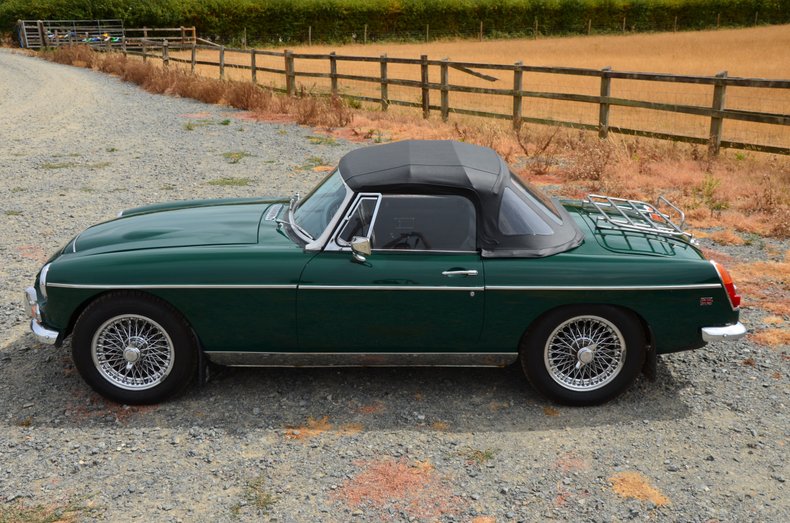 For Sale 1969 MG MGC Roadster