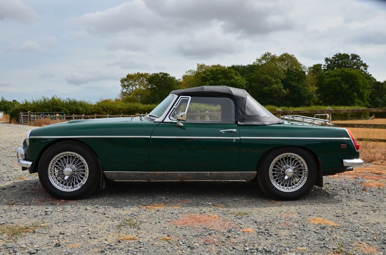 For Sale 1969 MG MGC Roadster