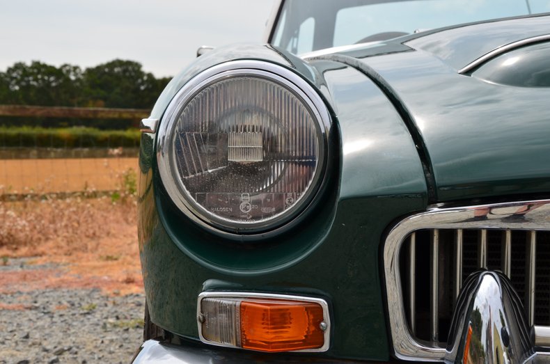 For Sale 1969 MG MGC Roadster