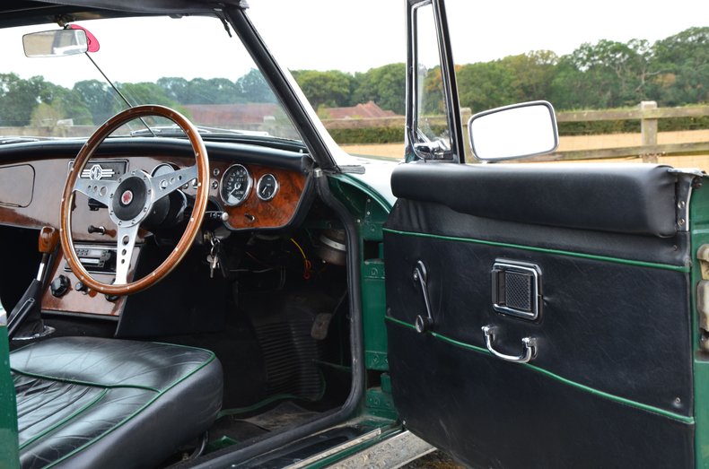 For Sale 1969 MG MGC Roadster