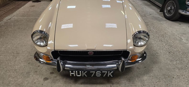 For Sale 1971 MG B - Roadster