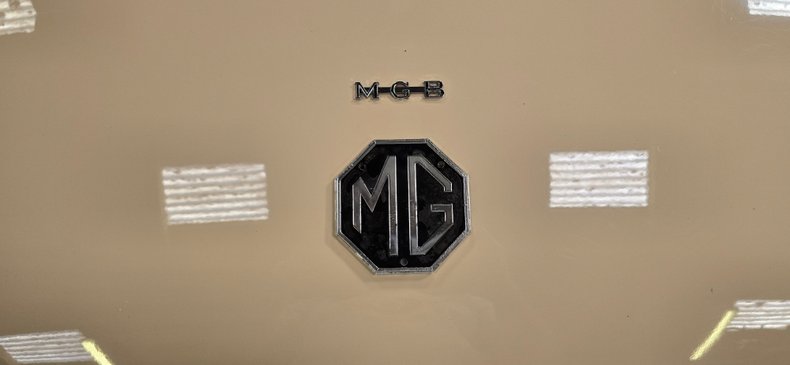 For Sale 1971 MG B - Roadster