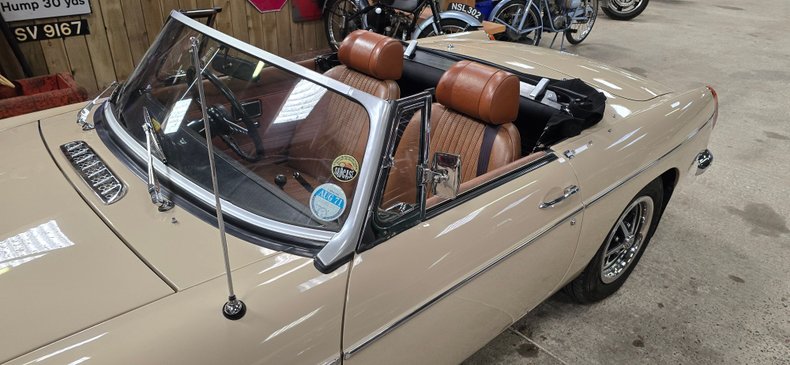 For Sale 1971 MG B - Roadster
