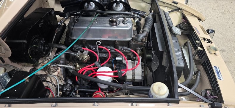 For Sale 1971 MG B - Roadster