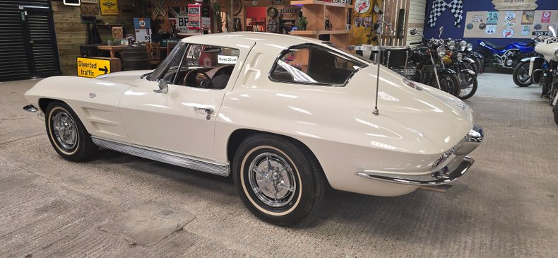 For Sale 1963 Chevrolet Split Window Corvette Sting Ray