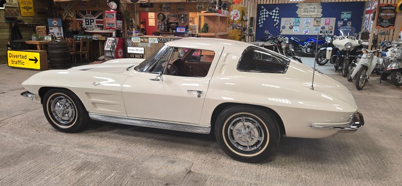 For Sale 1963 Chevrolet Split Window Corvette Sting Ray