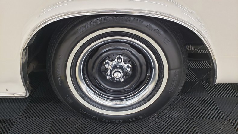 1964 Chrysler 300 80