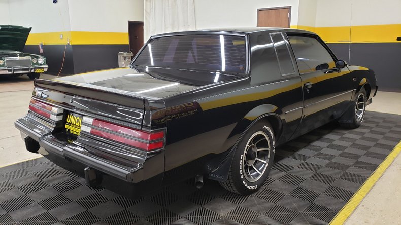 1985 Buick Grand National 4