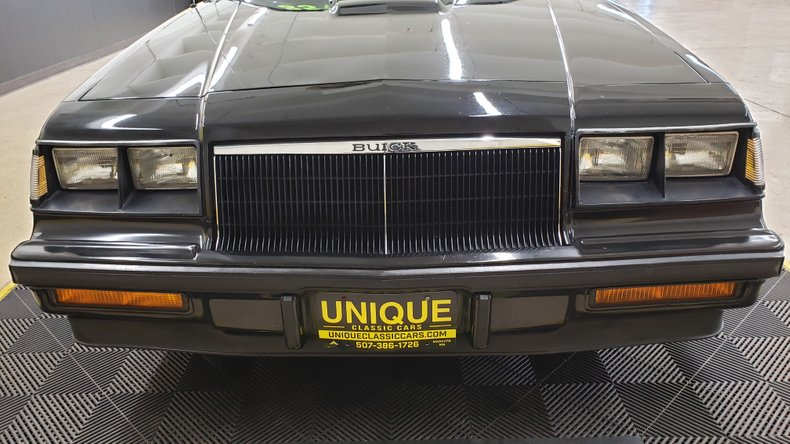 1985 Buick Grand National 8