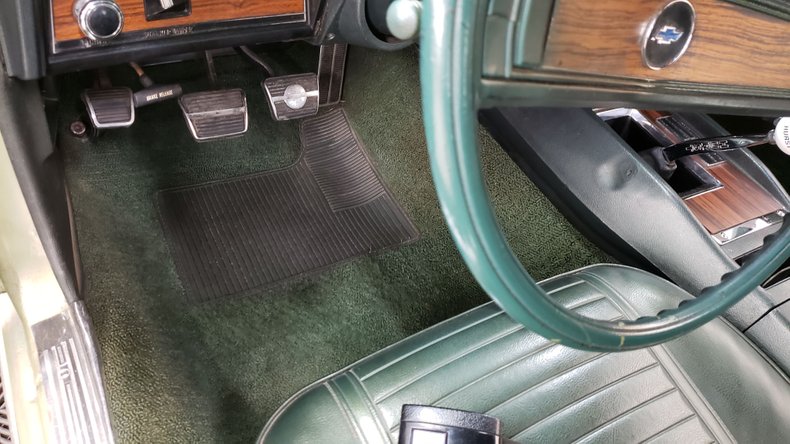 1969 Chevrolet Camaro 23