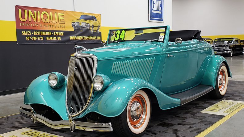 1934 Ford Cabriolet 1