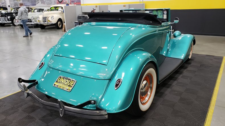 1934 Ford Cabriolet 4