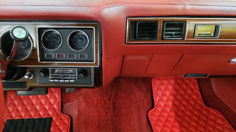 1978 Chrysler Cordoba 31